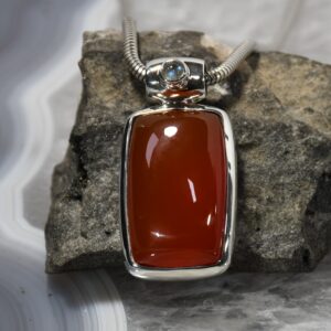 Karneol Anhänger, AAA, 925er Silber, Edelsteinanhänger (16021), mit Mondstein